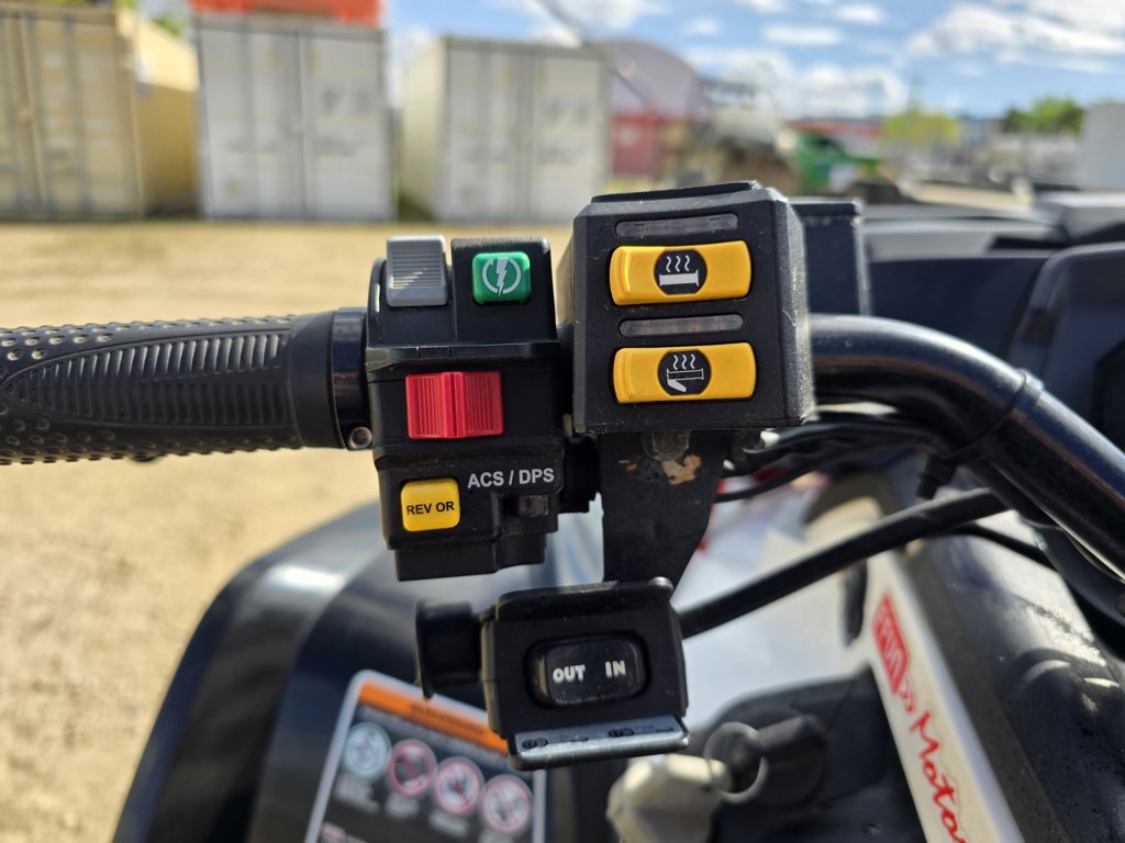 2016 Can-Am OUTLANDER 850 XMR - Image 12