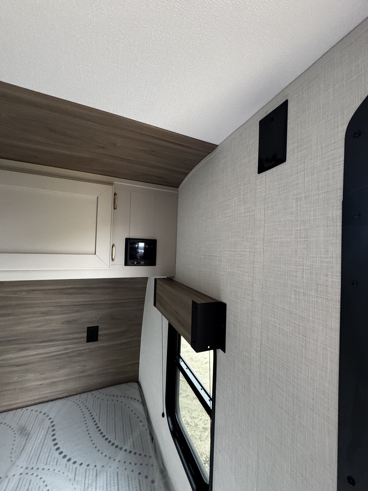 27RV5285 1gltyIf