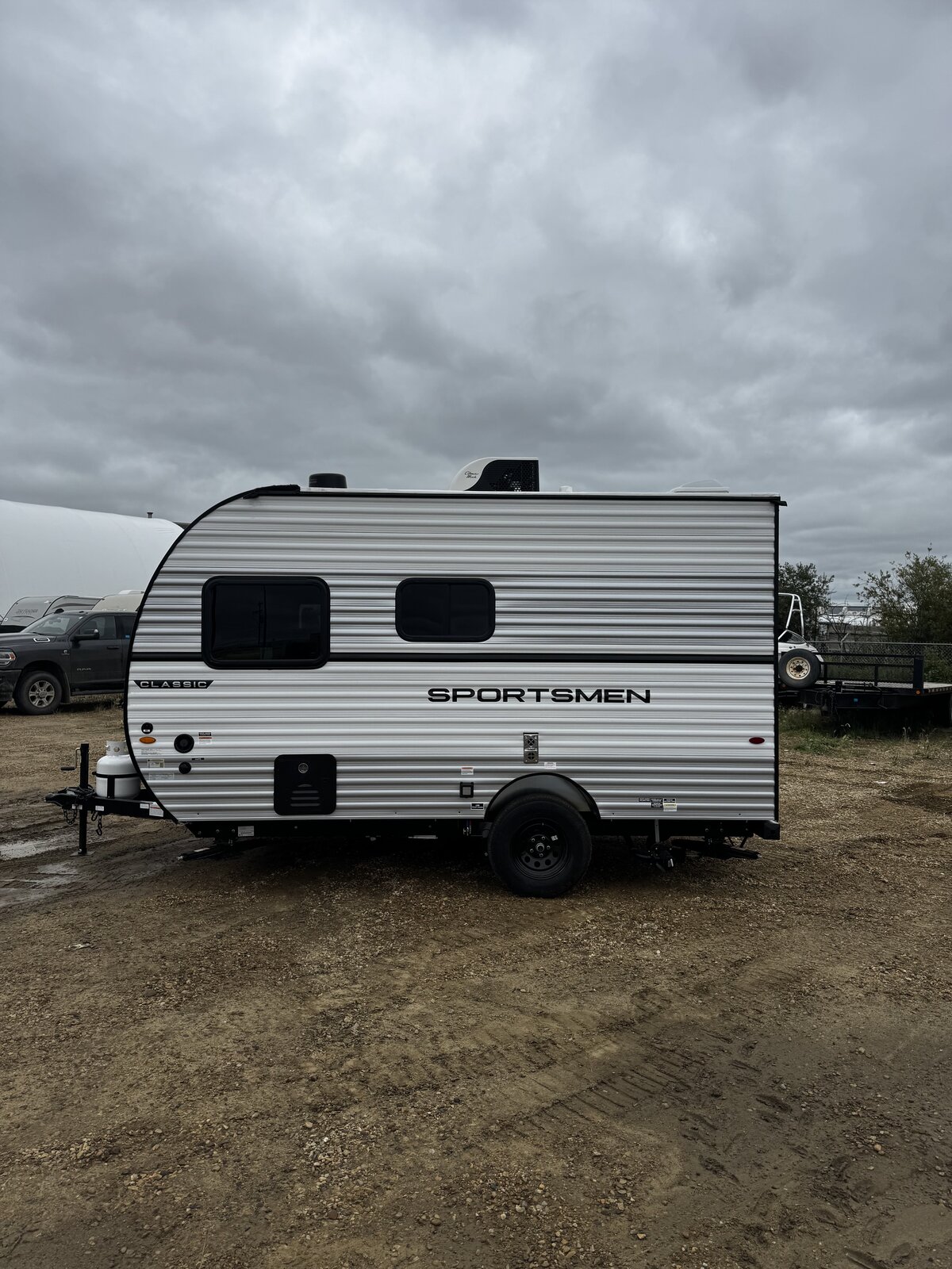 27RV5285 17rsM2xw