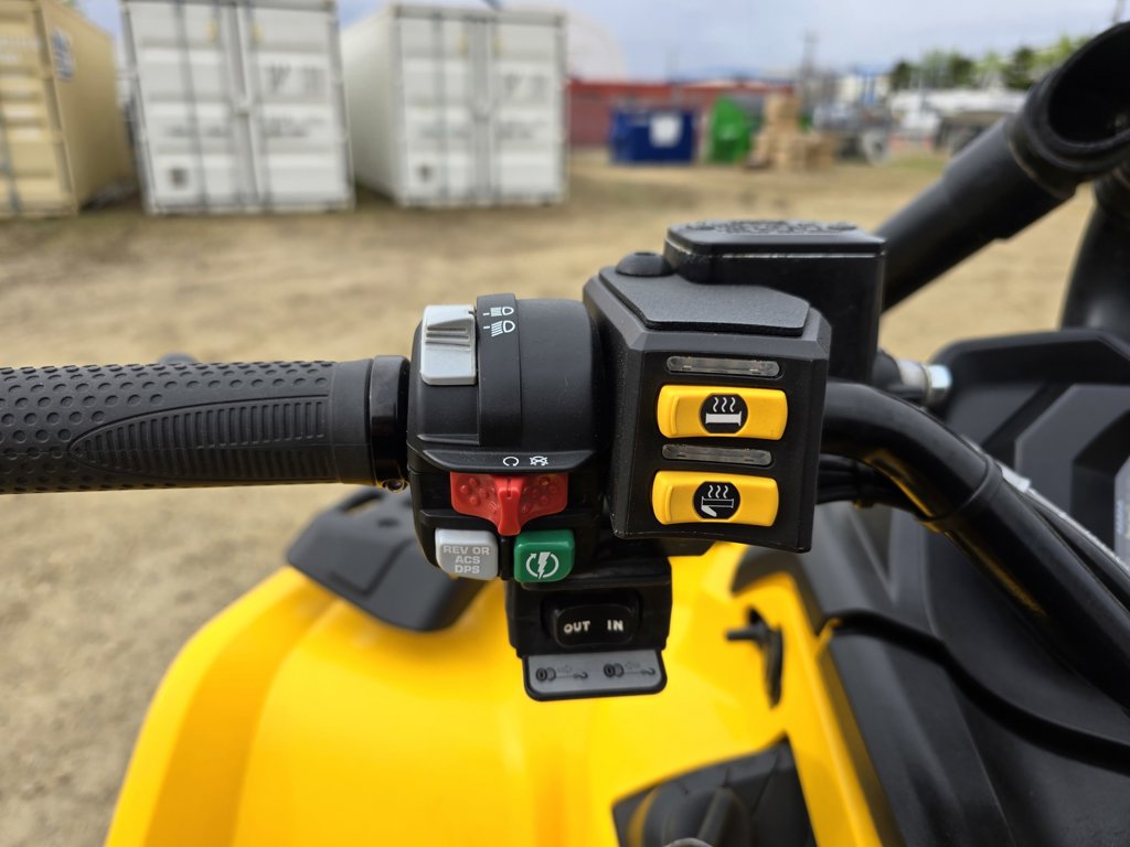 2015 Can-Am OUTLANDER 1000 XT - Image 11