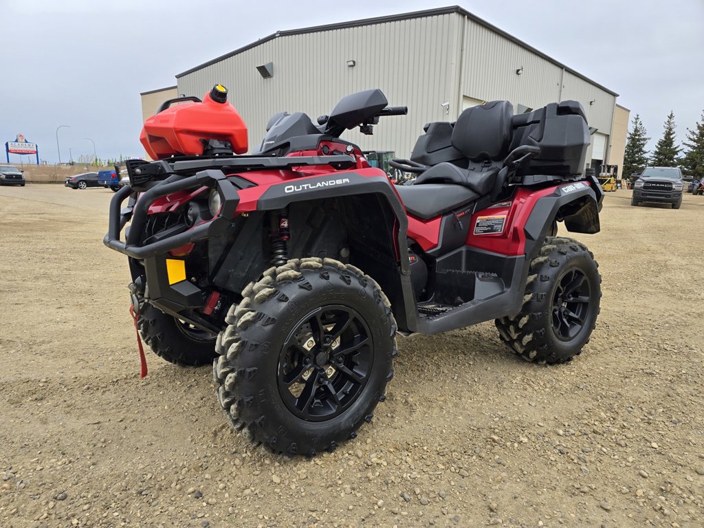 2018 Can-Am OUTLANDER 1000 MAX XT - Image 3