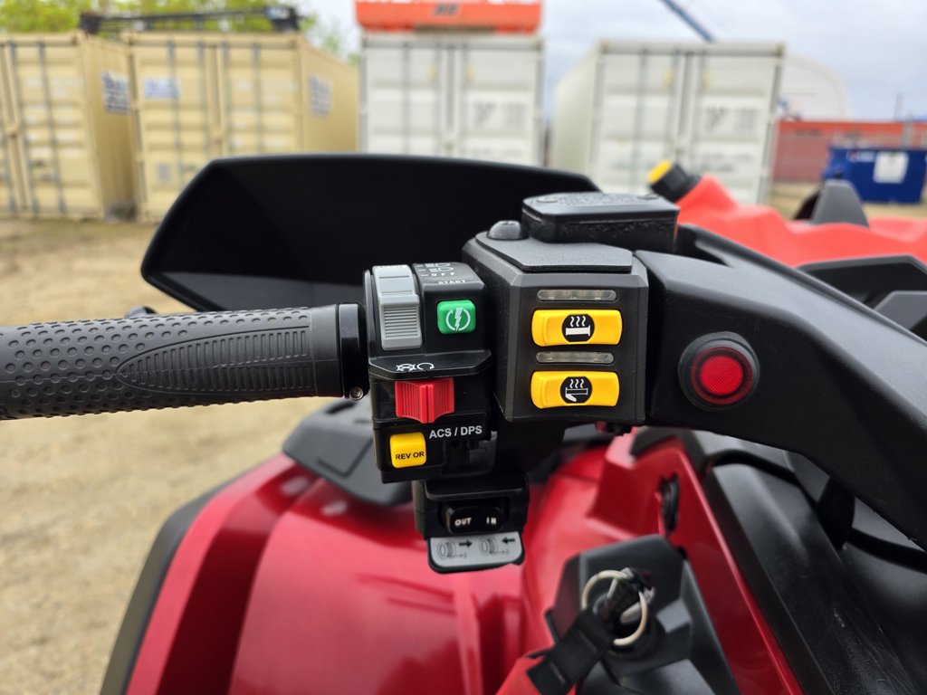 2018 Can-Am OUTLANDER 1000 MAX XT - Image 14