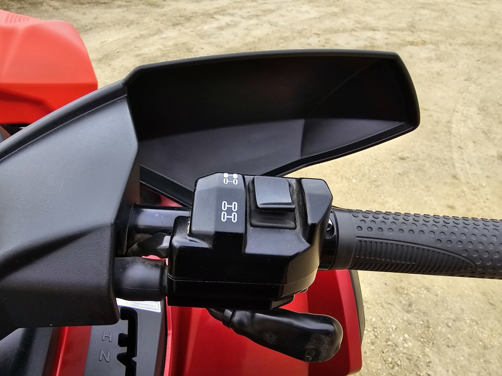 2018 Can-Am OUTLANDER 1000 MAX XT - Image 15