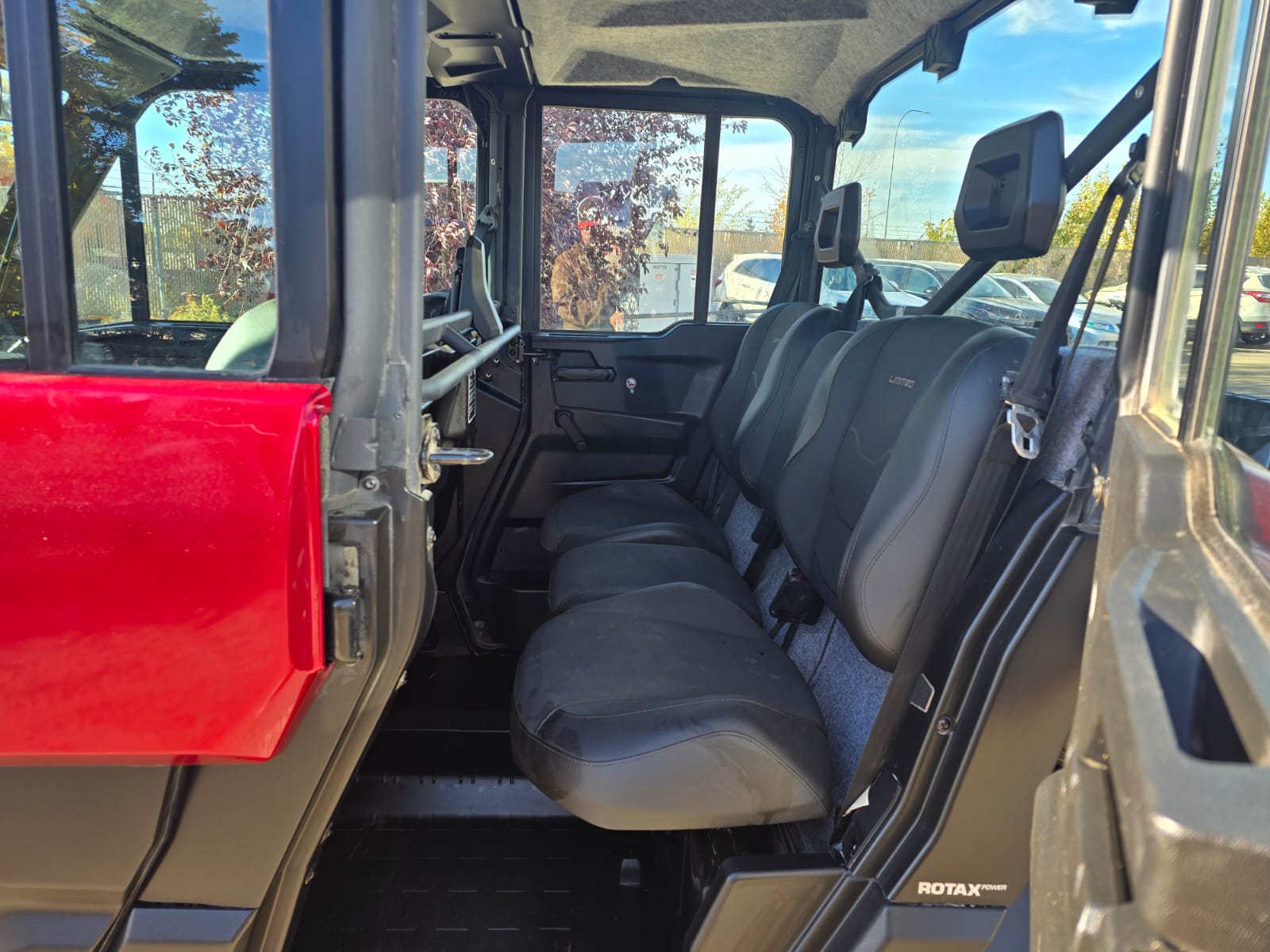 2024 Can-Am Defender HD10 Max Limited - Image 3