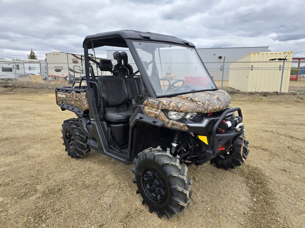 2021 Can-Am DEFENDER XMR HD10 - Image 4
