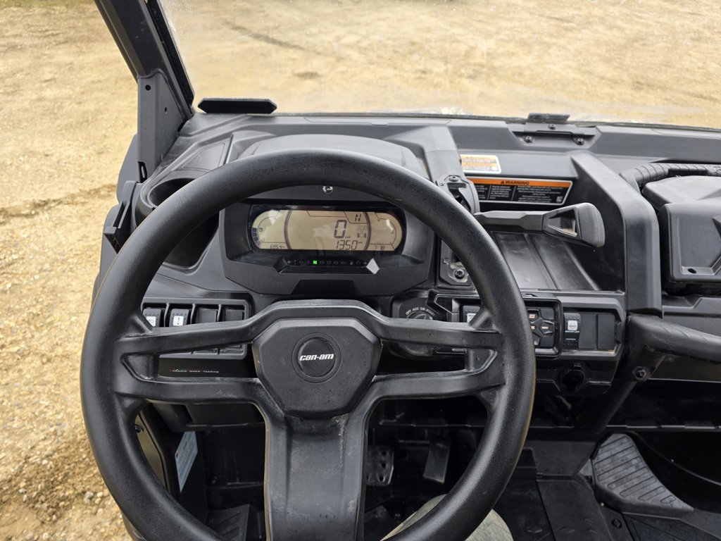 2021 Can-Am DEFENDER XMR HD10 - Image 11