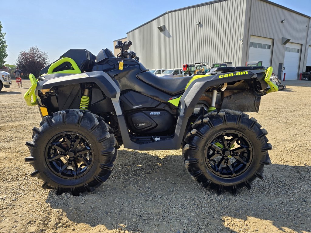 2020 Can-Am Outlander 850 XMR - Image 9