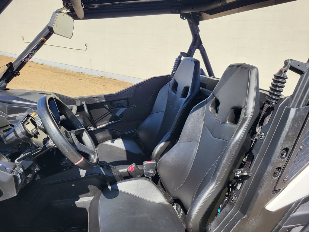 2018 Can-Am MAVERICK 1000 SPORT - Image 9