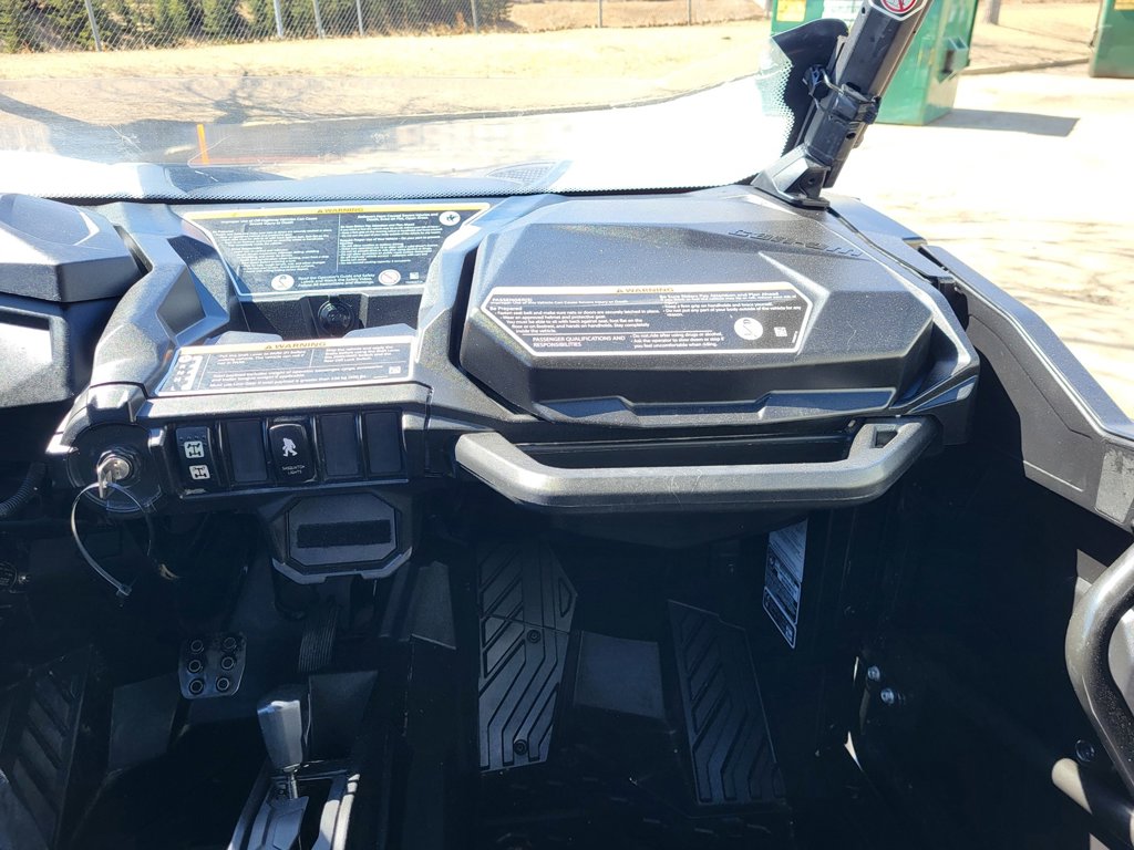 2018 Can-Am MAVERICK 1000 SPORT - Image 11