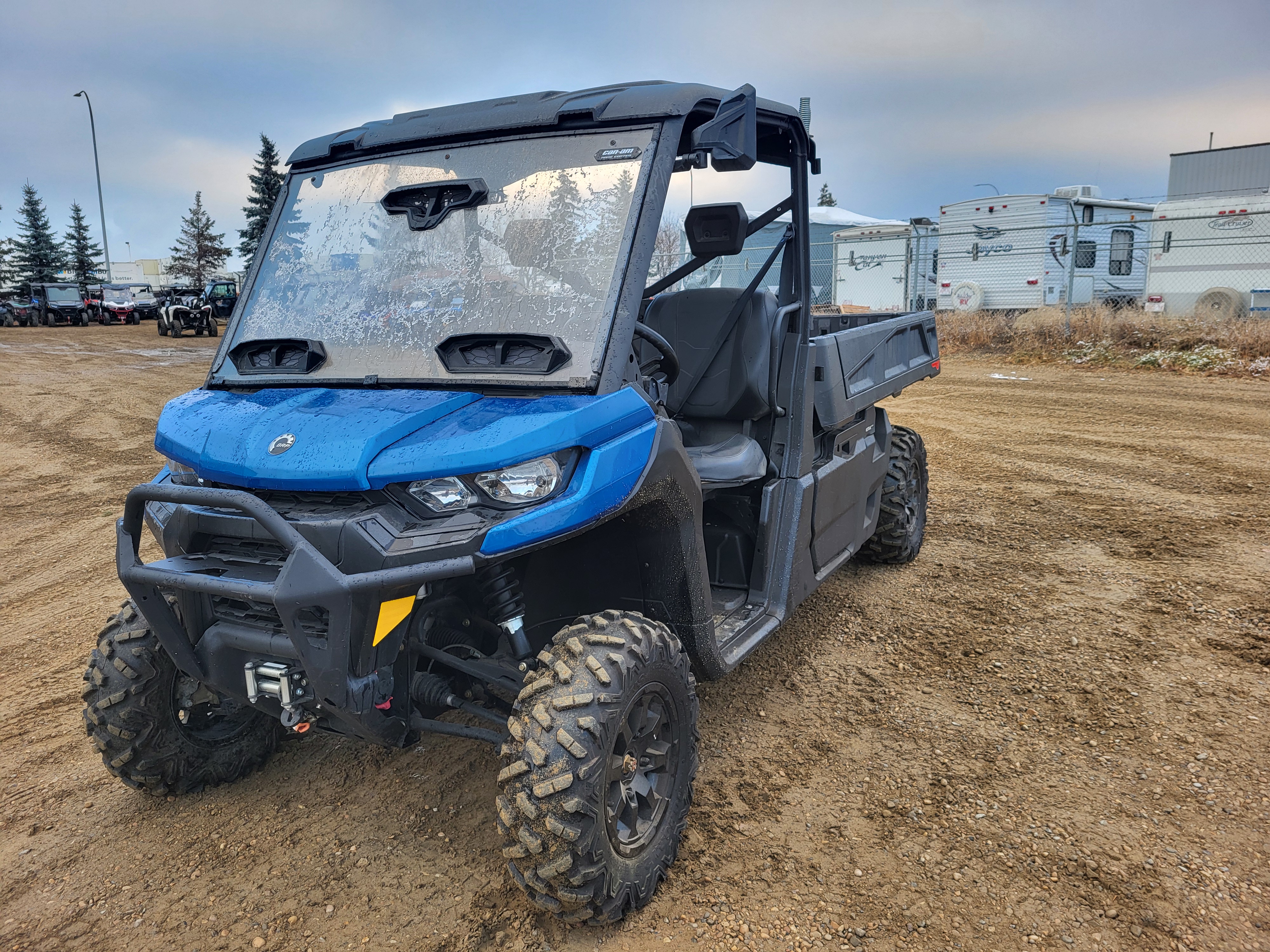 2022 Can-Am Defender PRO XT HD10 4X4 - Image 2