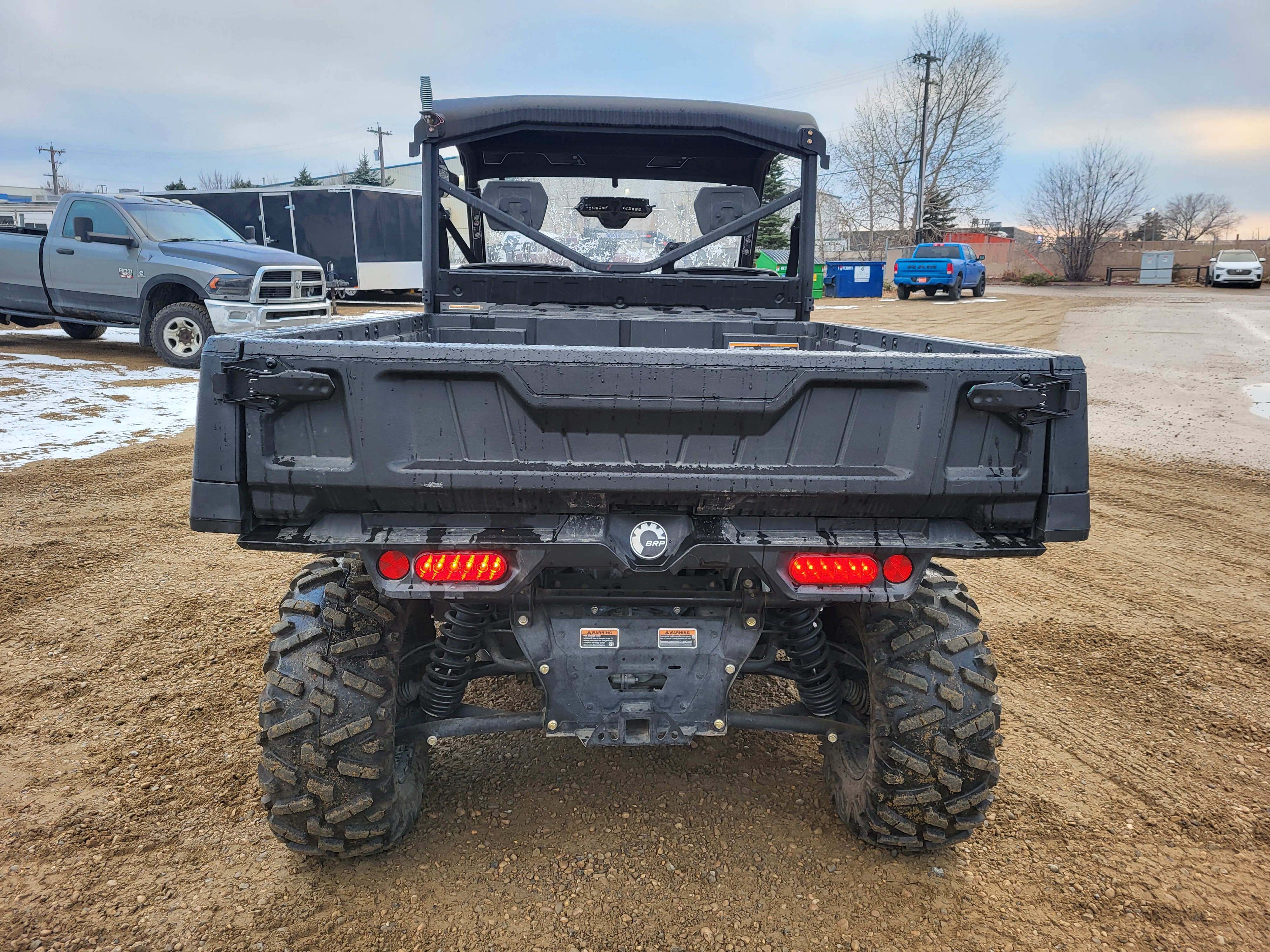 2022 Can-Am Defender PRO XT HD10 4X4 - Image 5