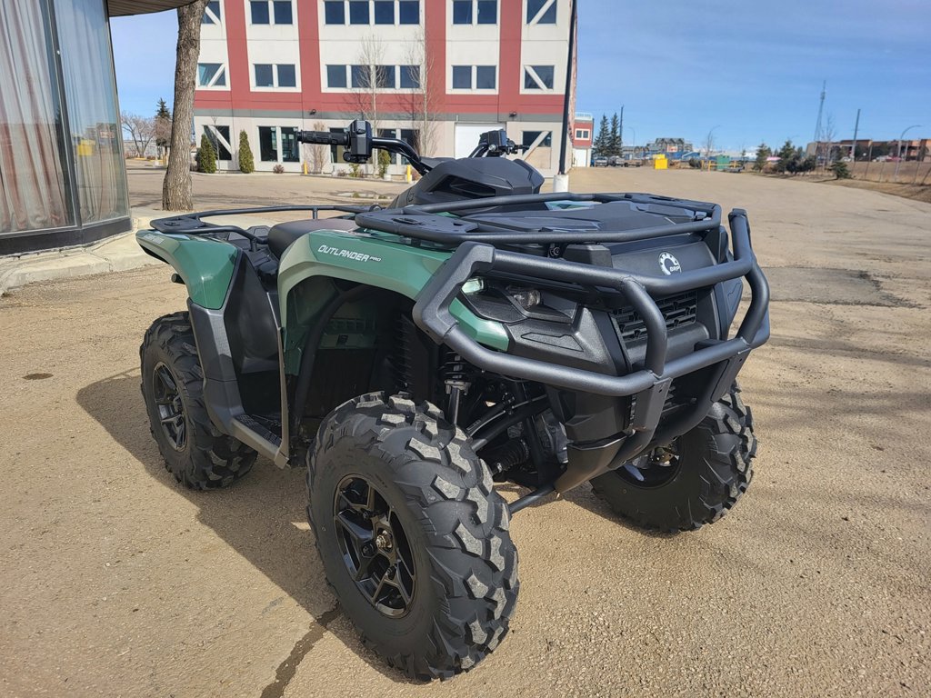 2023 Can-Am OUTLANDER PRO HD7 - Image 4