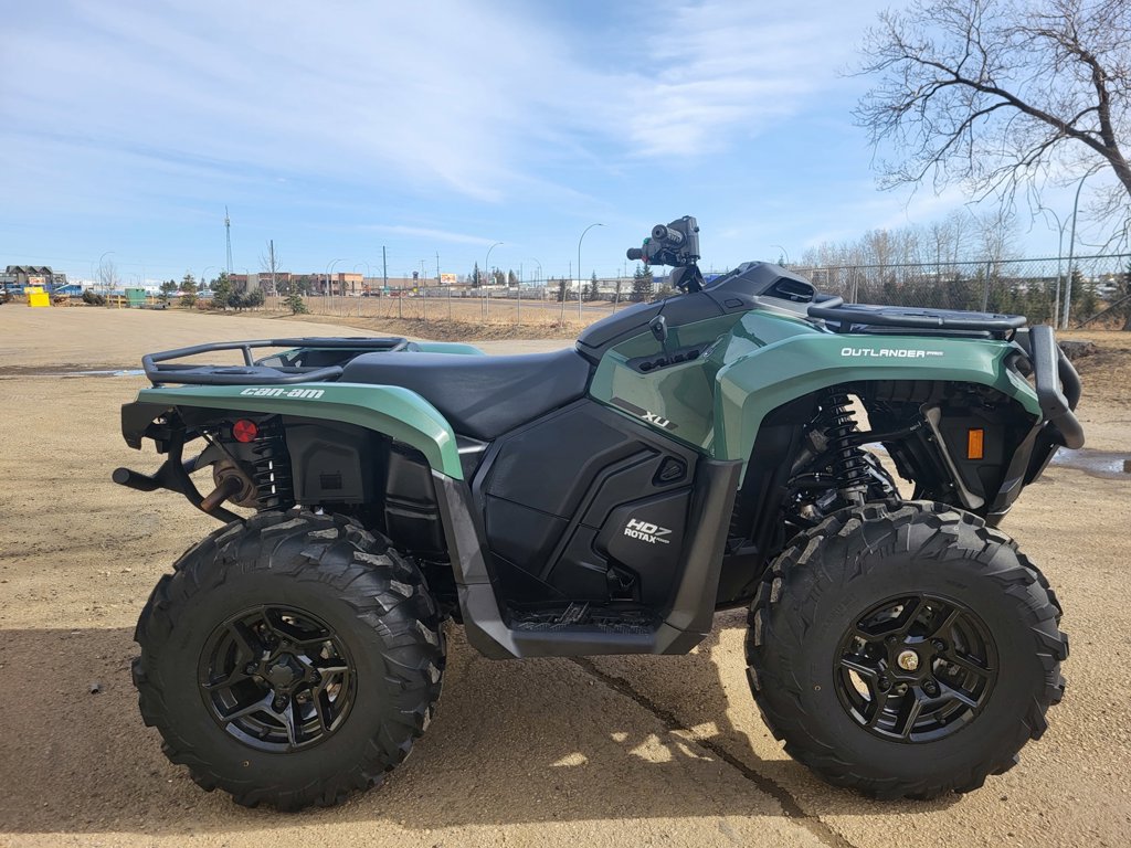 2023 Can-Am OUTLANDER PRO HD7 - Image 5
