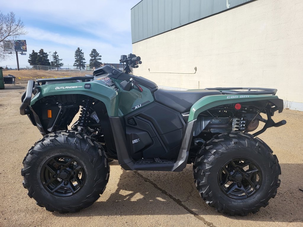 2023 Can-Am OUTLANDER PRO HD7 - Image 8