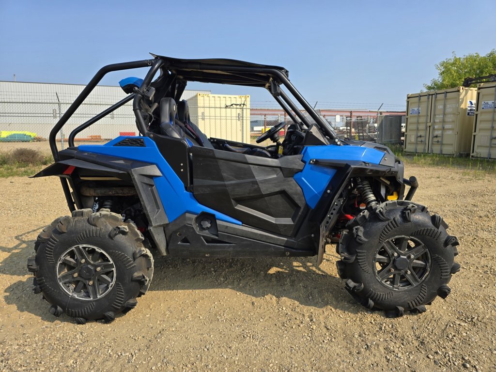 2015 Polaris RZR 900 EPS S - Image 8