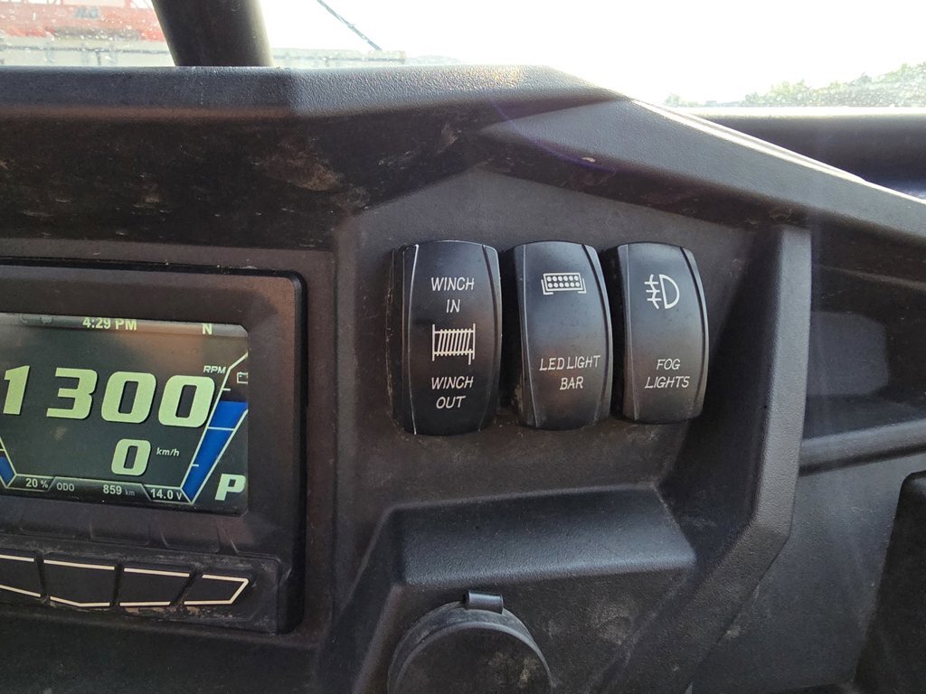 2015 Polaris RZR 900 EPS S - Image 22