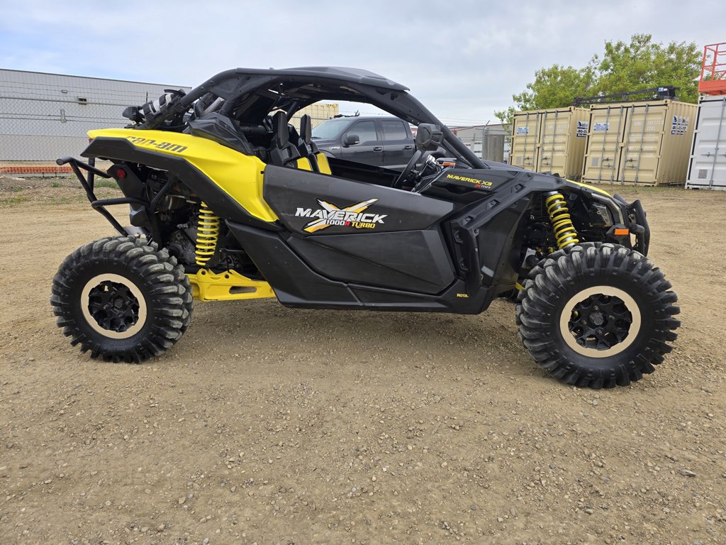 2018 Can-Am MAVERICK X3 XMR TURBO R - Image 5