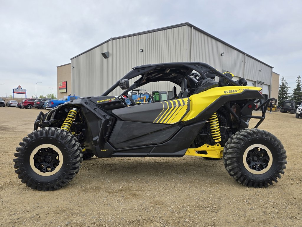 2018 Can-Am MAVERICK X3 XMR TURBO R - Image 9