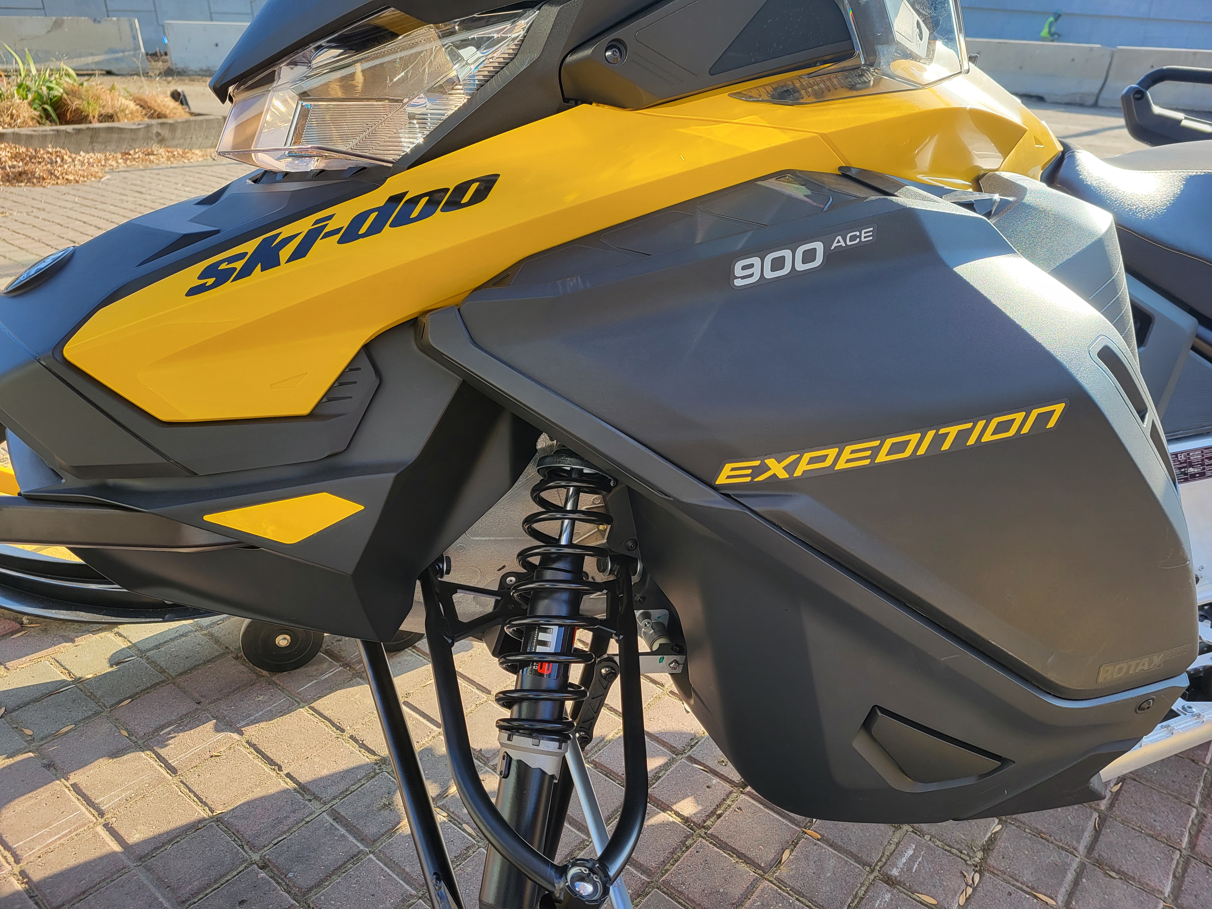 2024 Ski-Doo Expedition 900 ACE 2-UP - Image 6