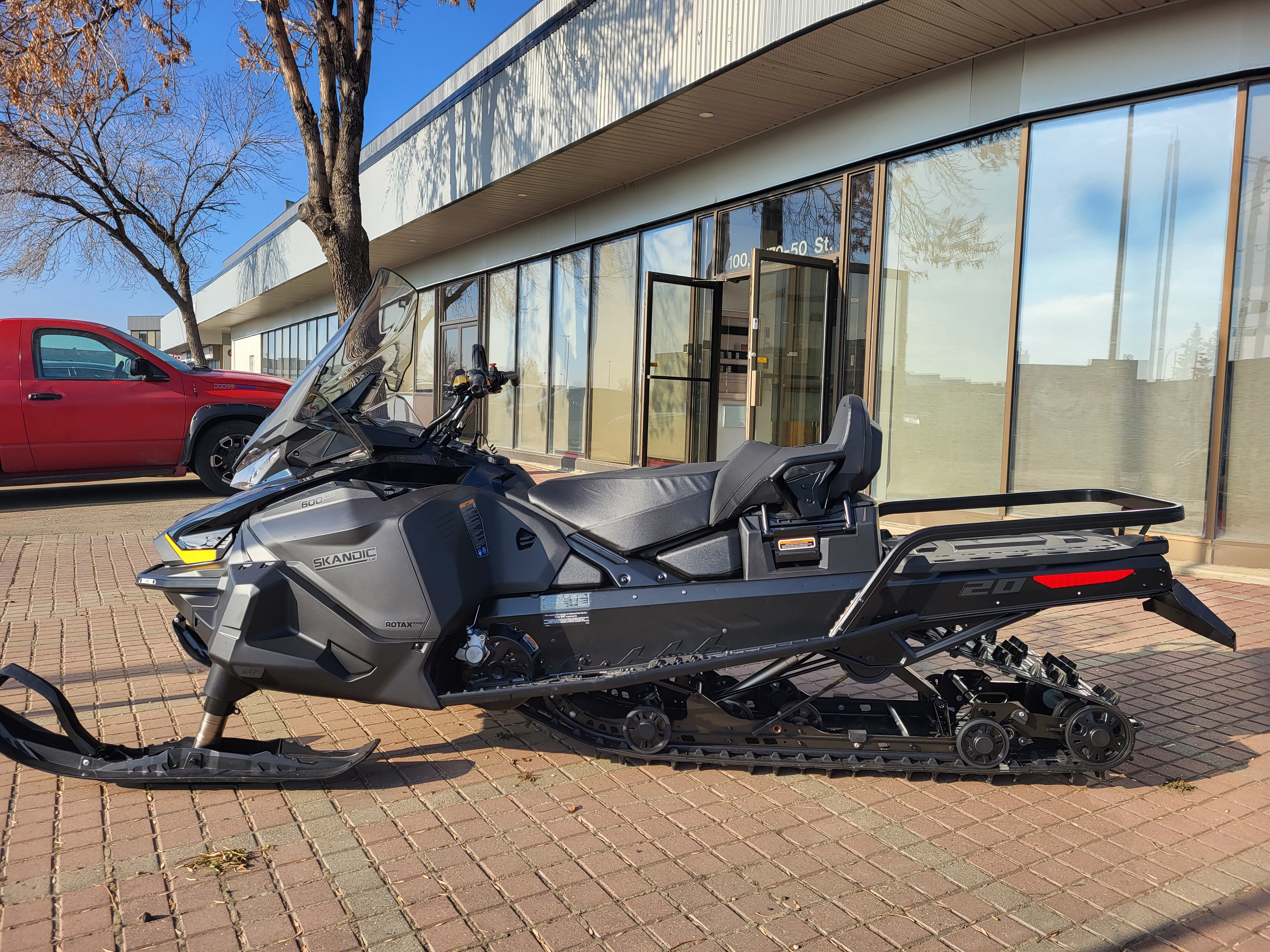 2024 Ski-Doo Skandic LE 20" 600 ACE - Image 6