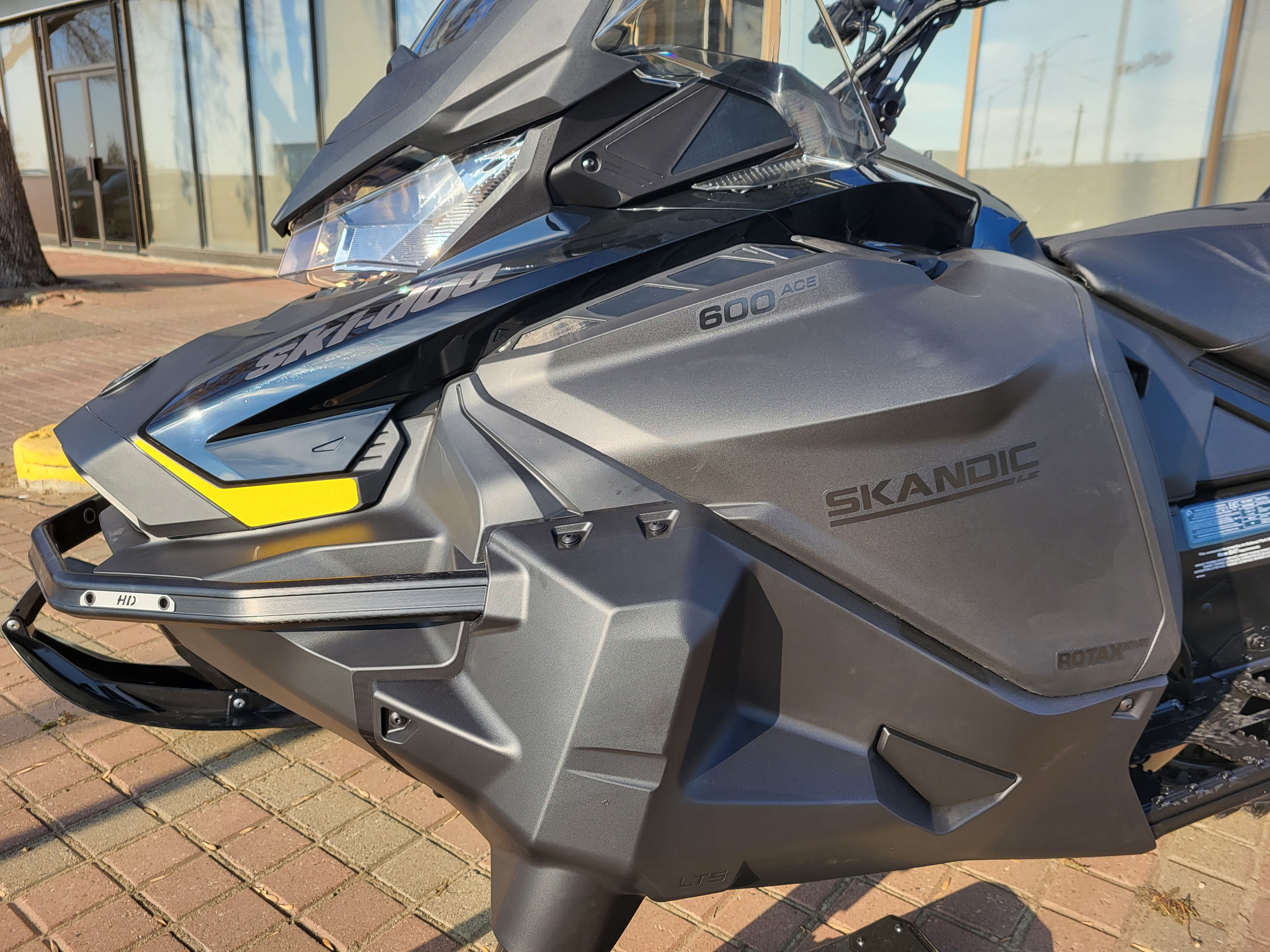 2024 Ski-Doo Skandic LE 20" 600 ACE - Image 9