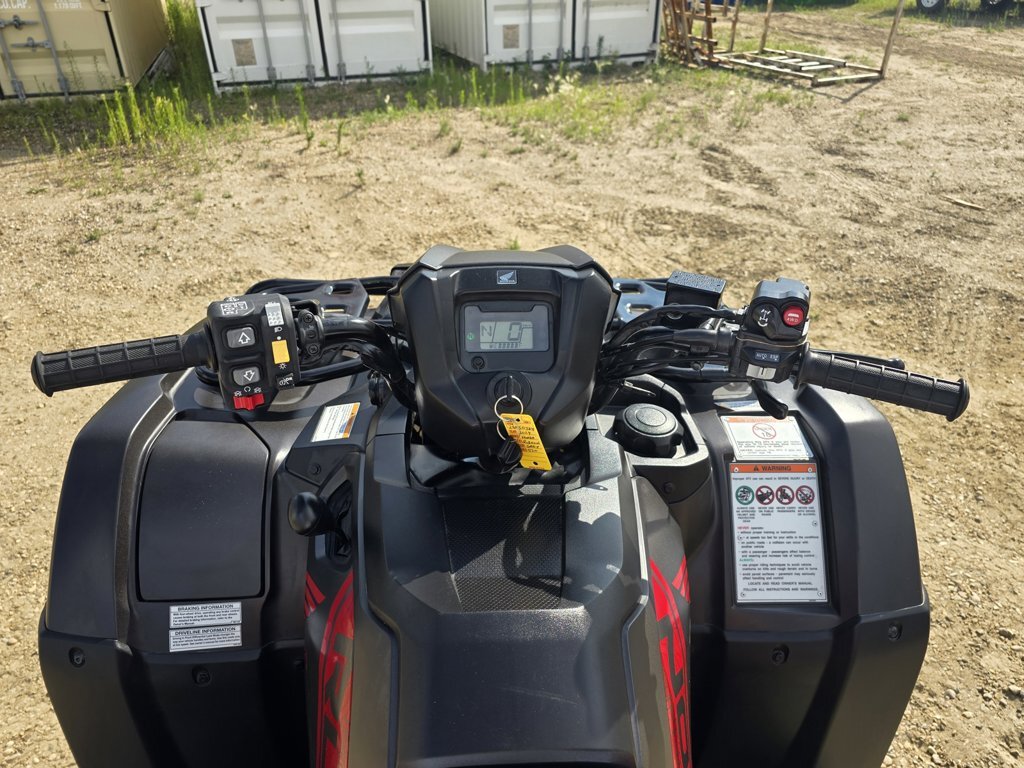 2024 Honda RUBICON 520 DELUXE - Image 11