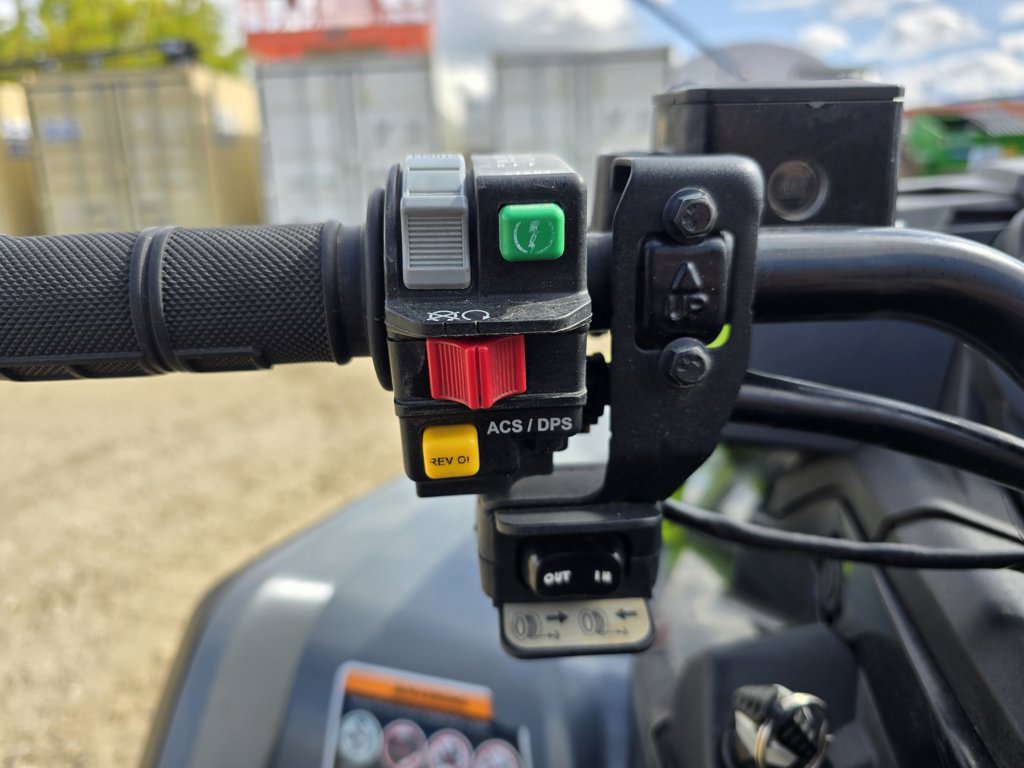 2020 Can-Am OUTLANDER 850 XMR - Image 12