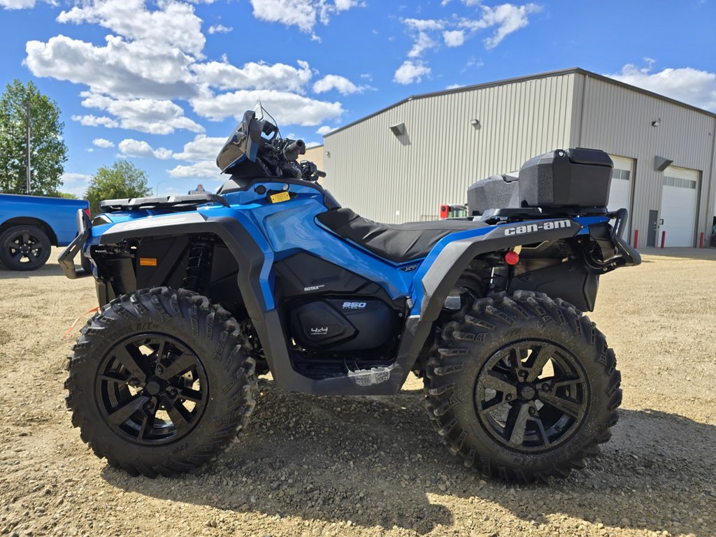 2023 Can-Am Outlander 850 XT - Image 7