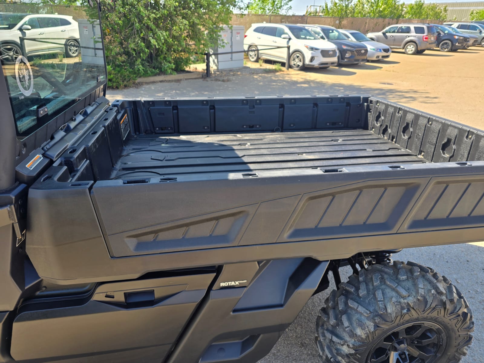 2021 Can-Am Defender Pro HD10 Limited - Image 9