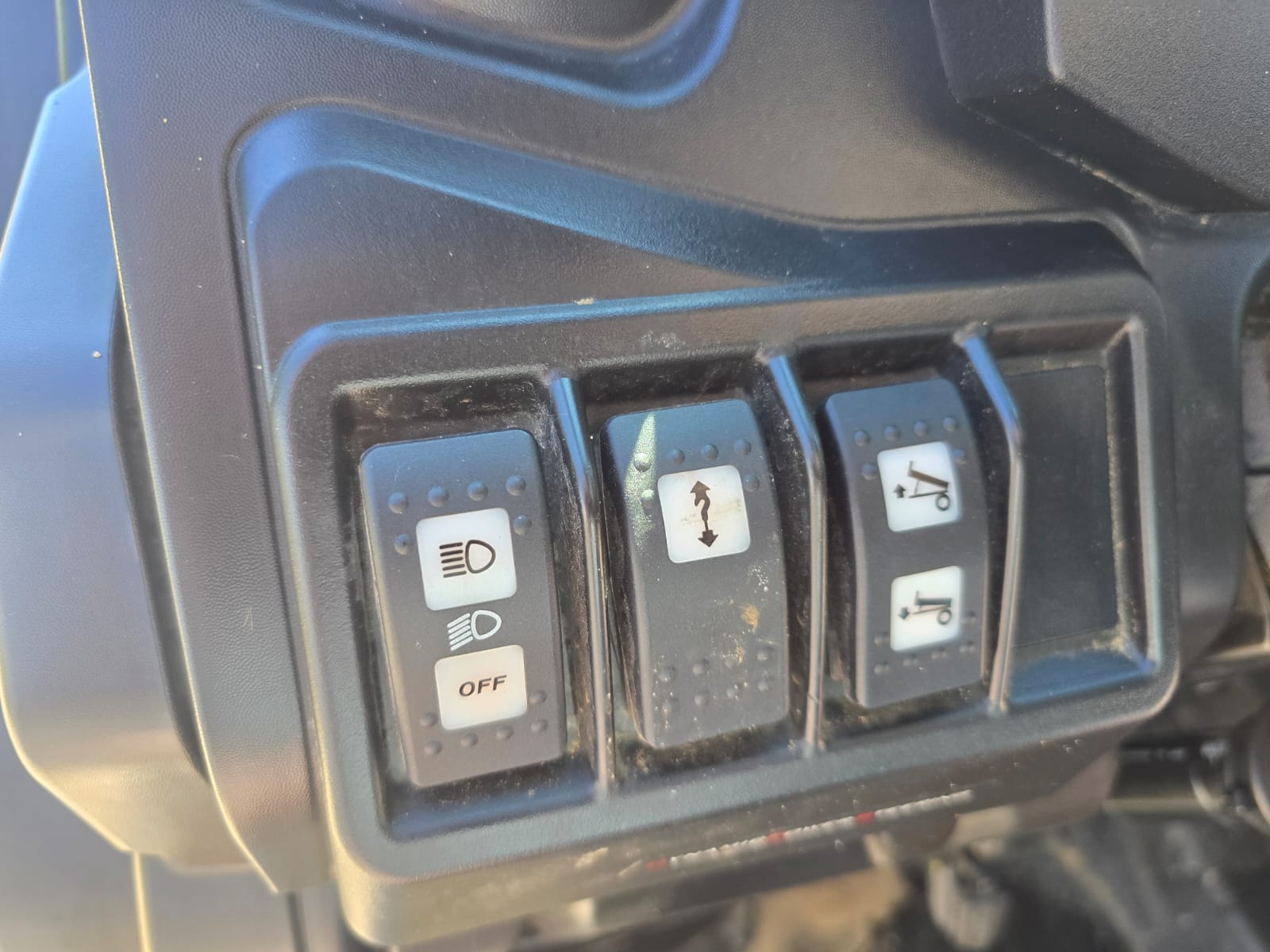 2021 Can-Am Defender Pro HD10 Limited - Image 12