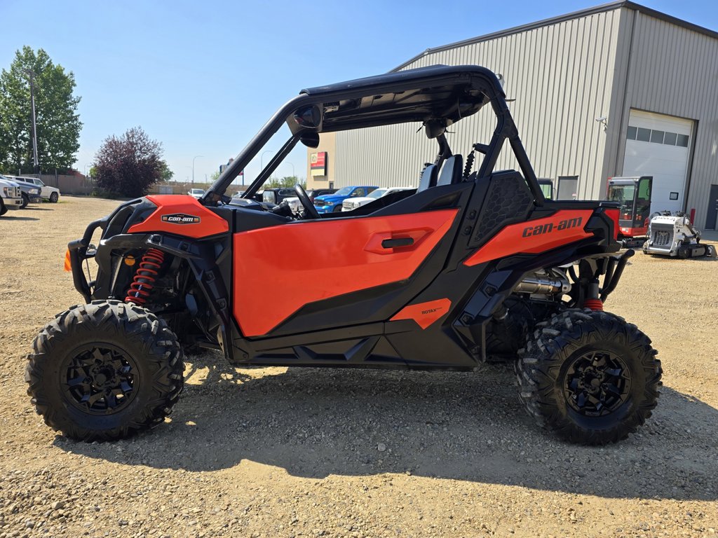 2019 Can-Am Maverick Sport 1000 - Image 9