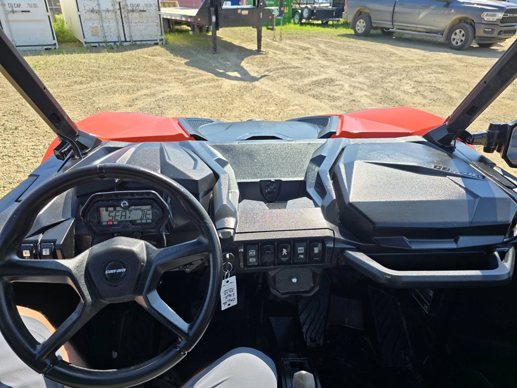 2019 Can-Am Maverick Sport 1000 - Image 13