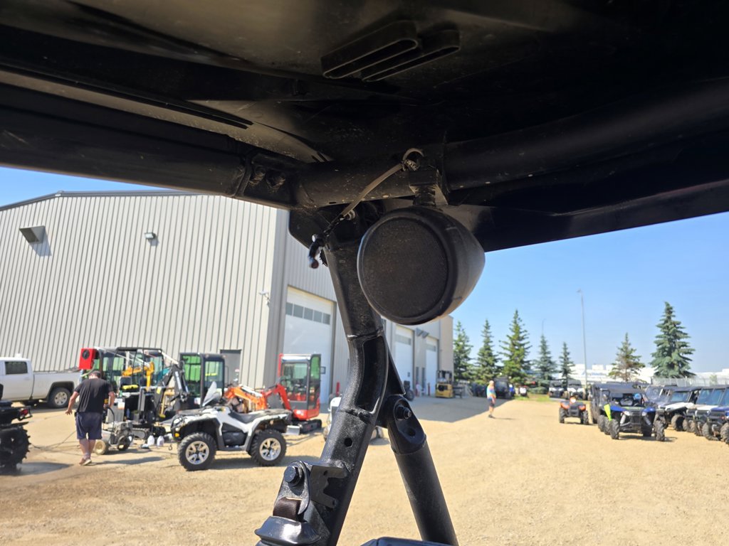 2019 Can-Am Maverick Sport 1000 - Image 17