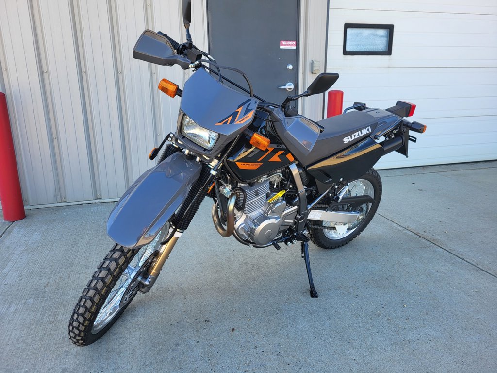 2024 Suzuki DR650SE - Image 3