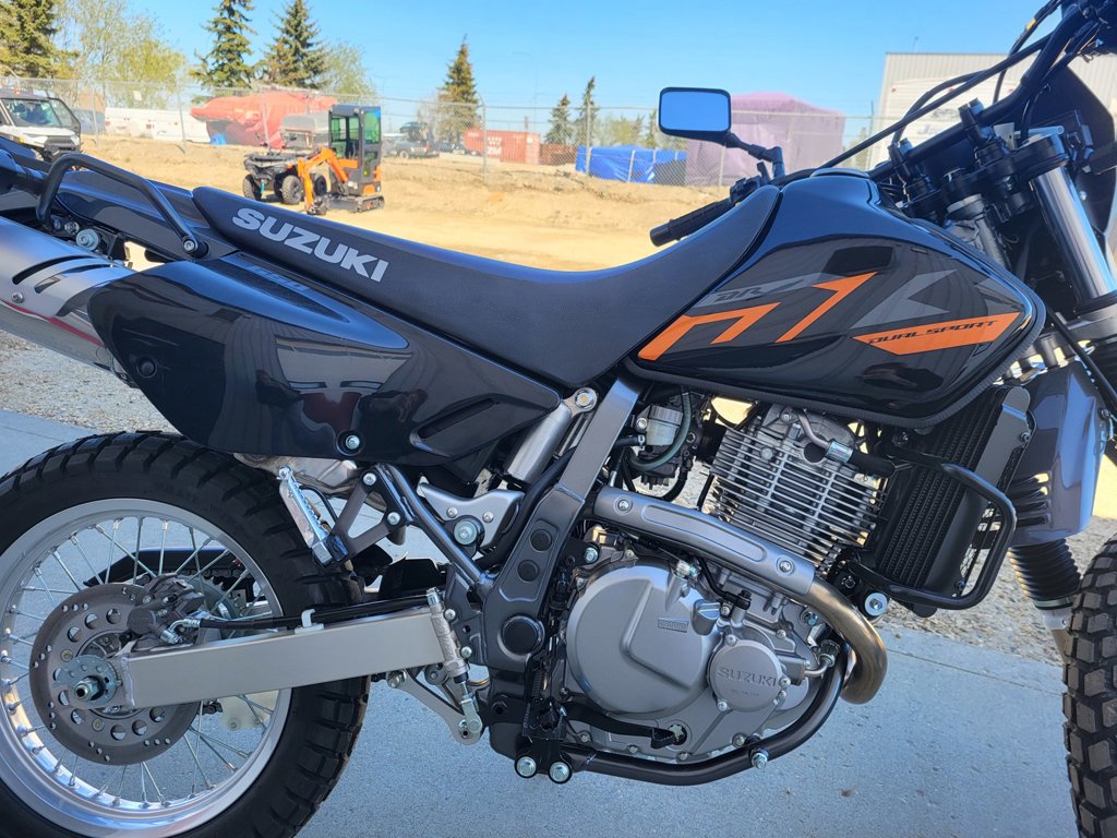 2024 Suzuki DR650SE - Image 6