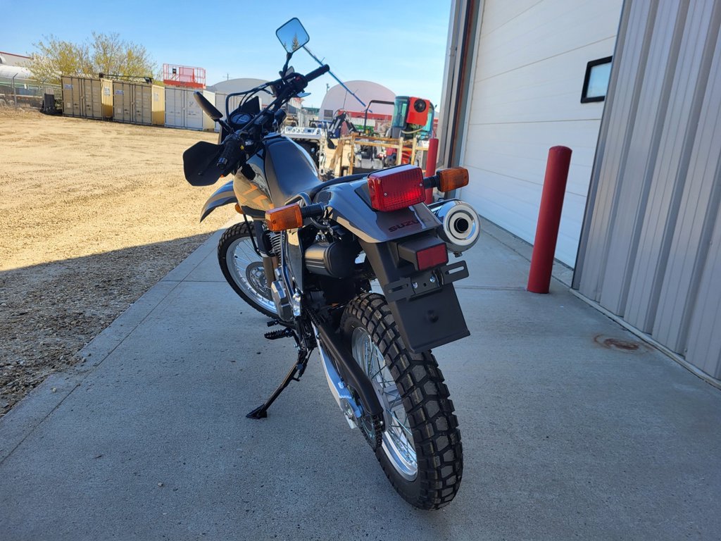 2024 Suzuki DR650SE - Image 8