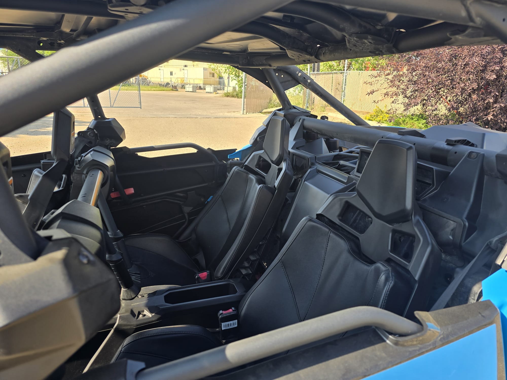 2022 Can-Am Maverick Max XDS Turbo - Image 10