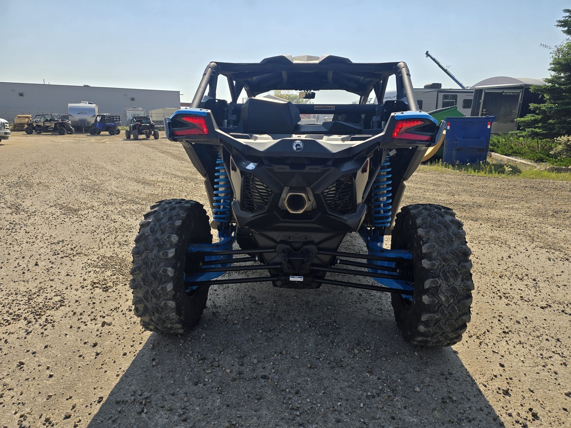 2022 Can-Am Maverick Max XDS Turbo - Image 14