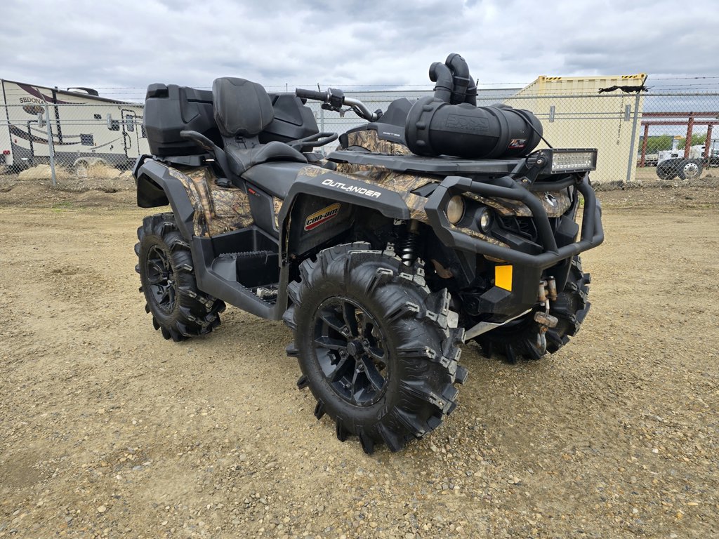 2017 Can-Am OUTLANDER 850 MAX XT - Image 4