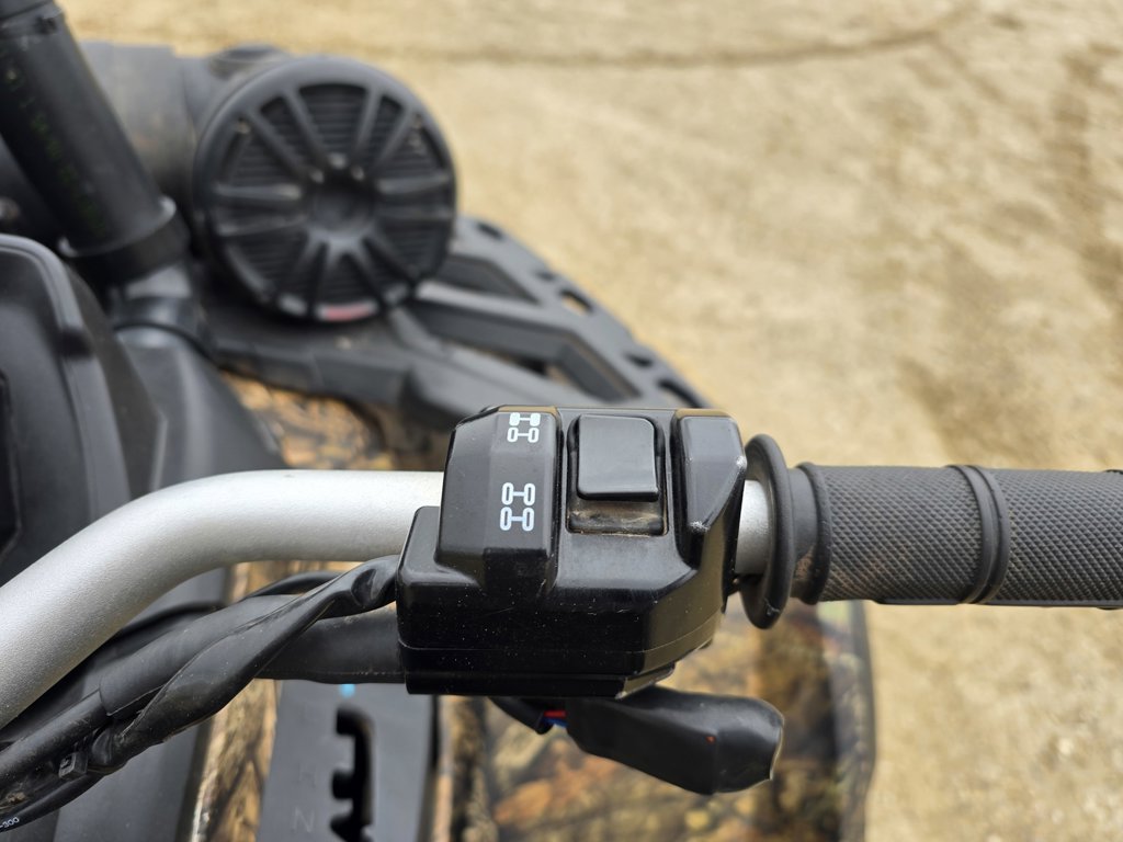 2017 Can-Am OUTLANDER 850 MAX XT - Image 14