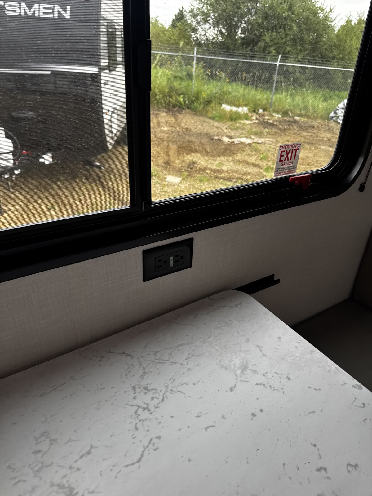 27RV5232 14WFuoog