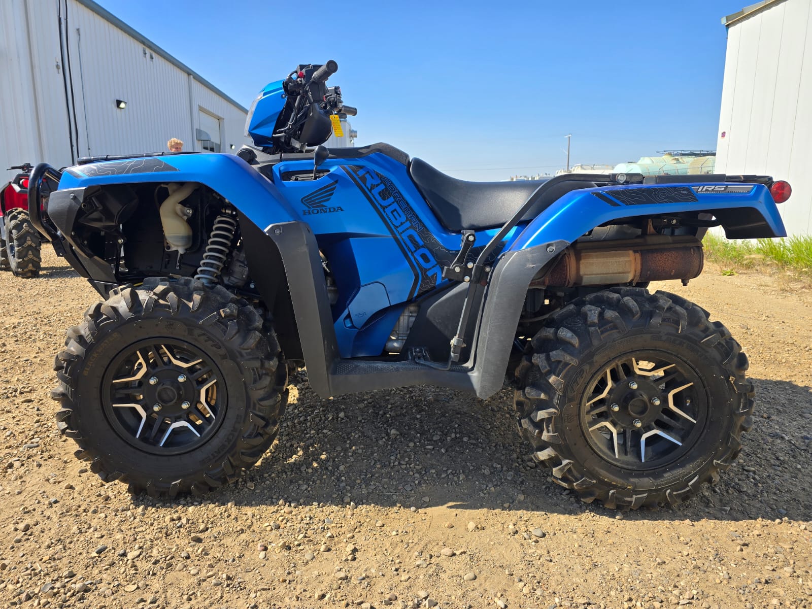 2022 Honda Rubicon 520 Deluxe - Image 10