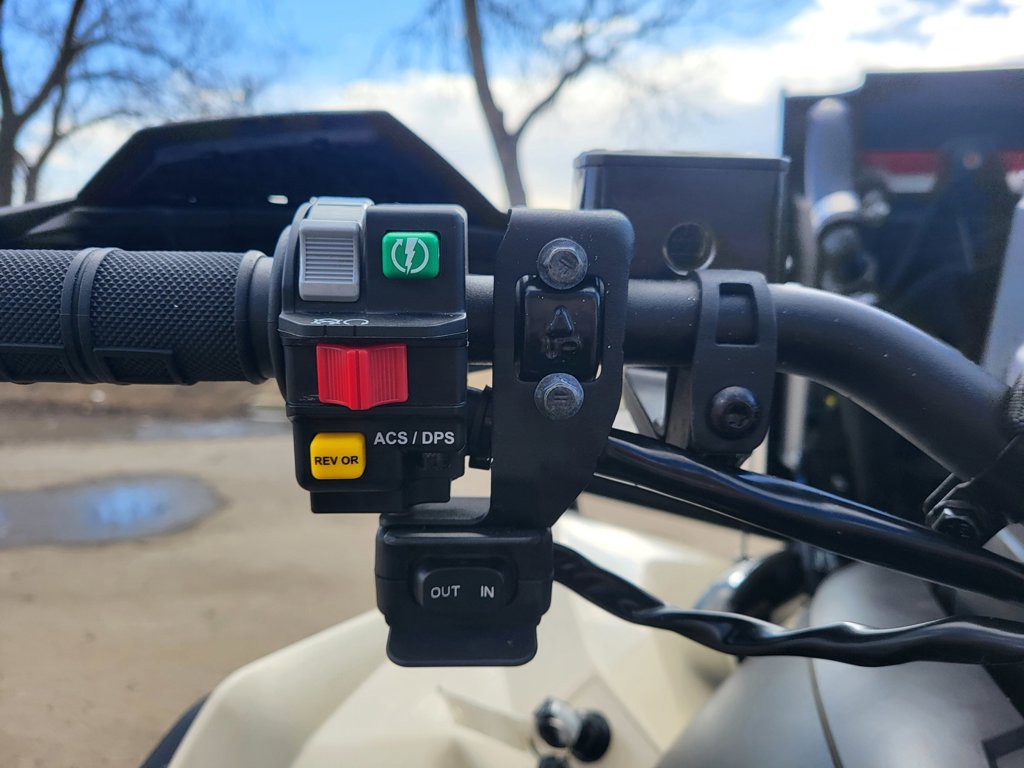 2022 Can-Am RENEGADE 1000R XMR - Image 11