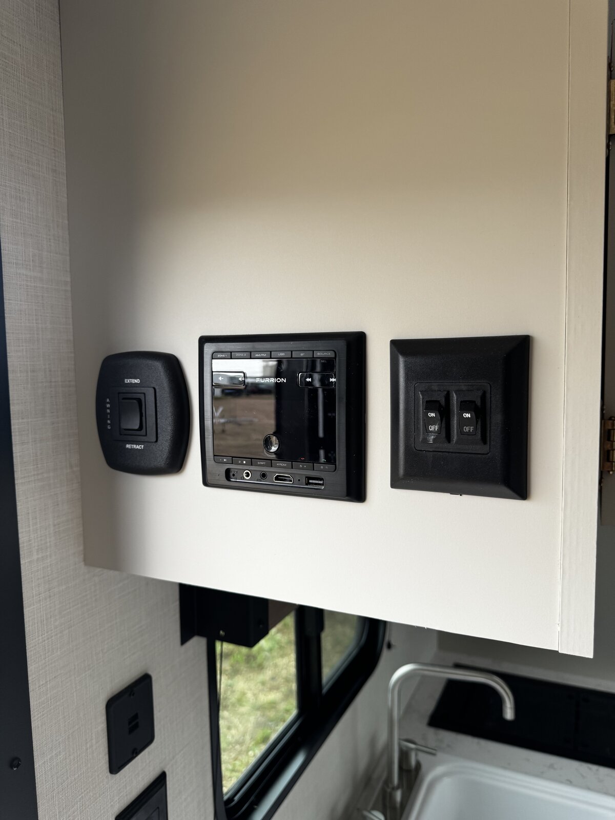 27RV5372 1PdN3uNZ