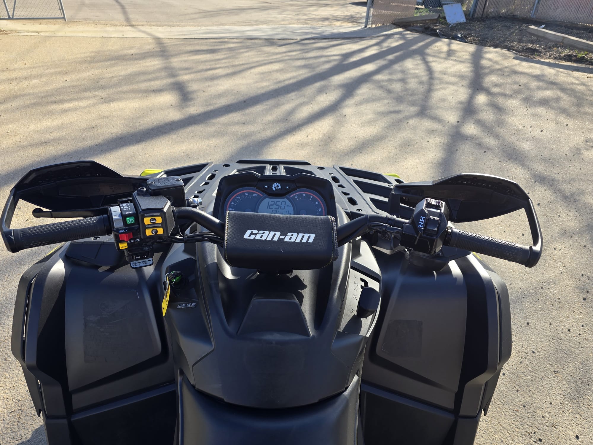 2019 Can-Am Outlander 1000 XT-P - Image 9