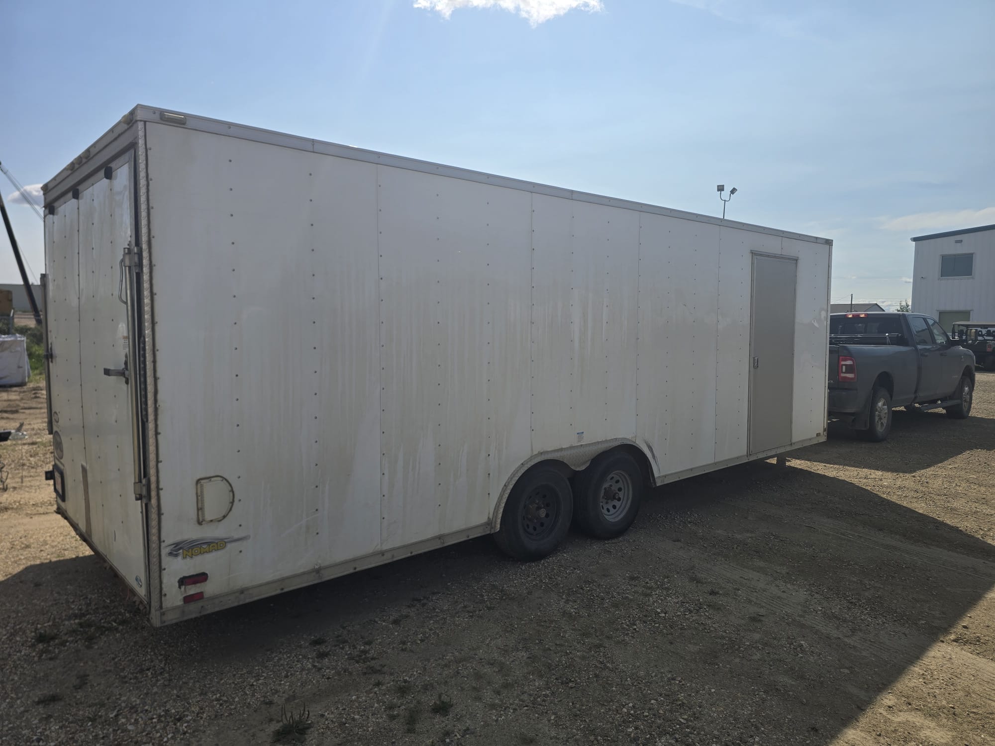 2022 Cargo King 24X8.5 ENCLOSED TRAILER