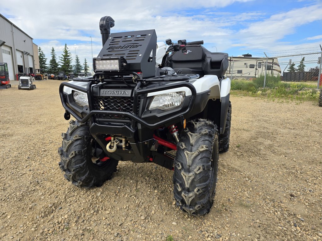 2016 Honda Rubicon 500 Deluxe - Image 3