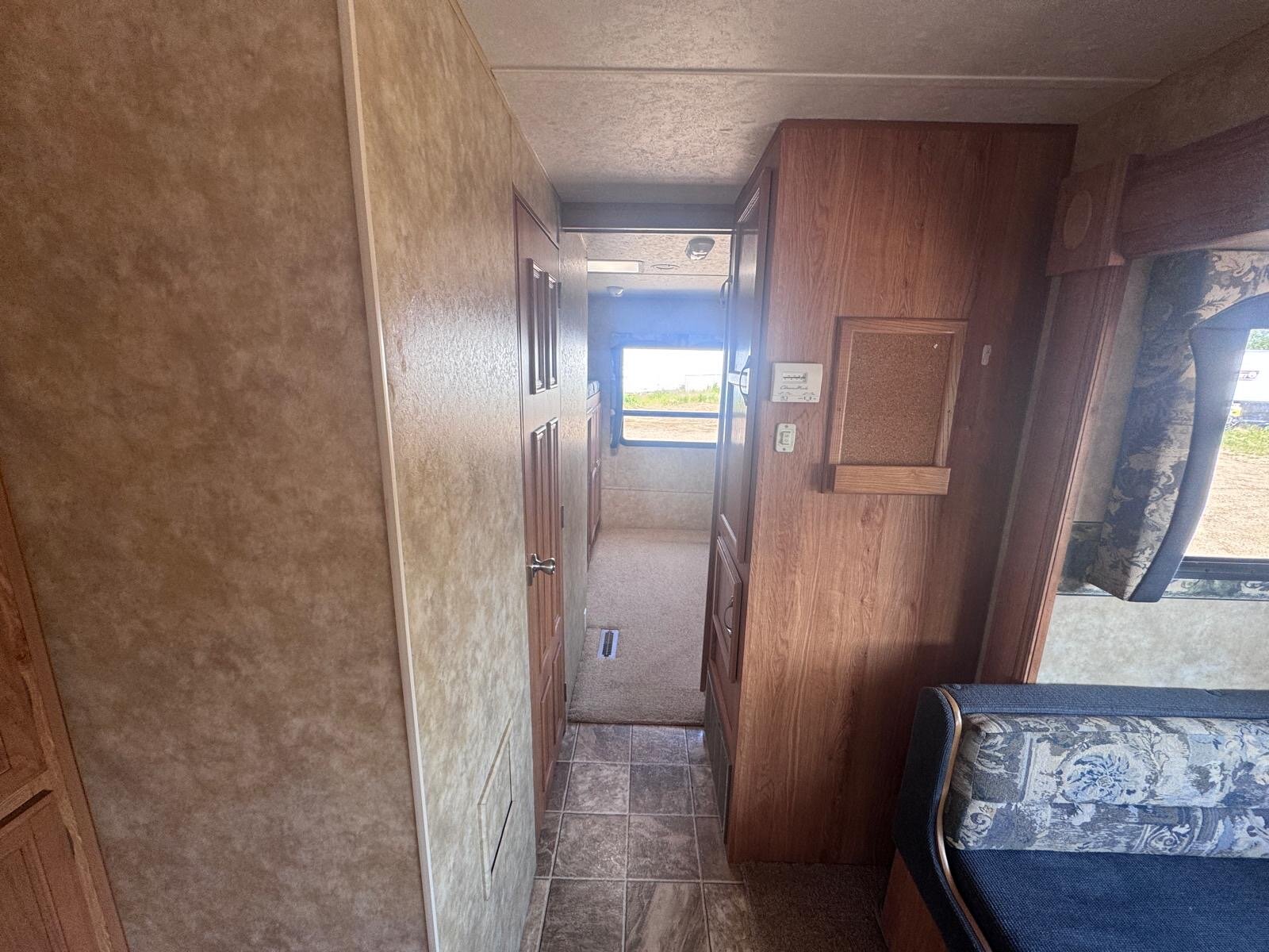 08RV0775 15rExpAt