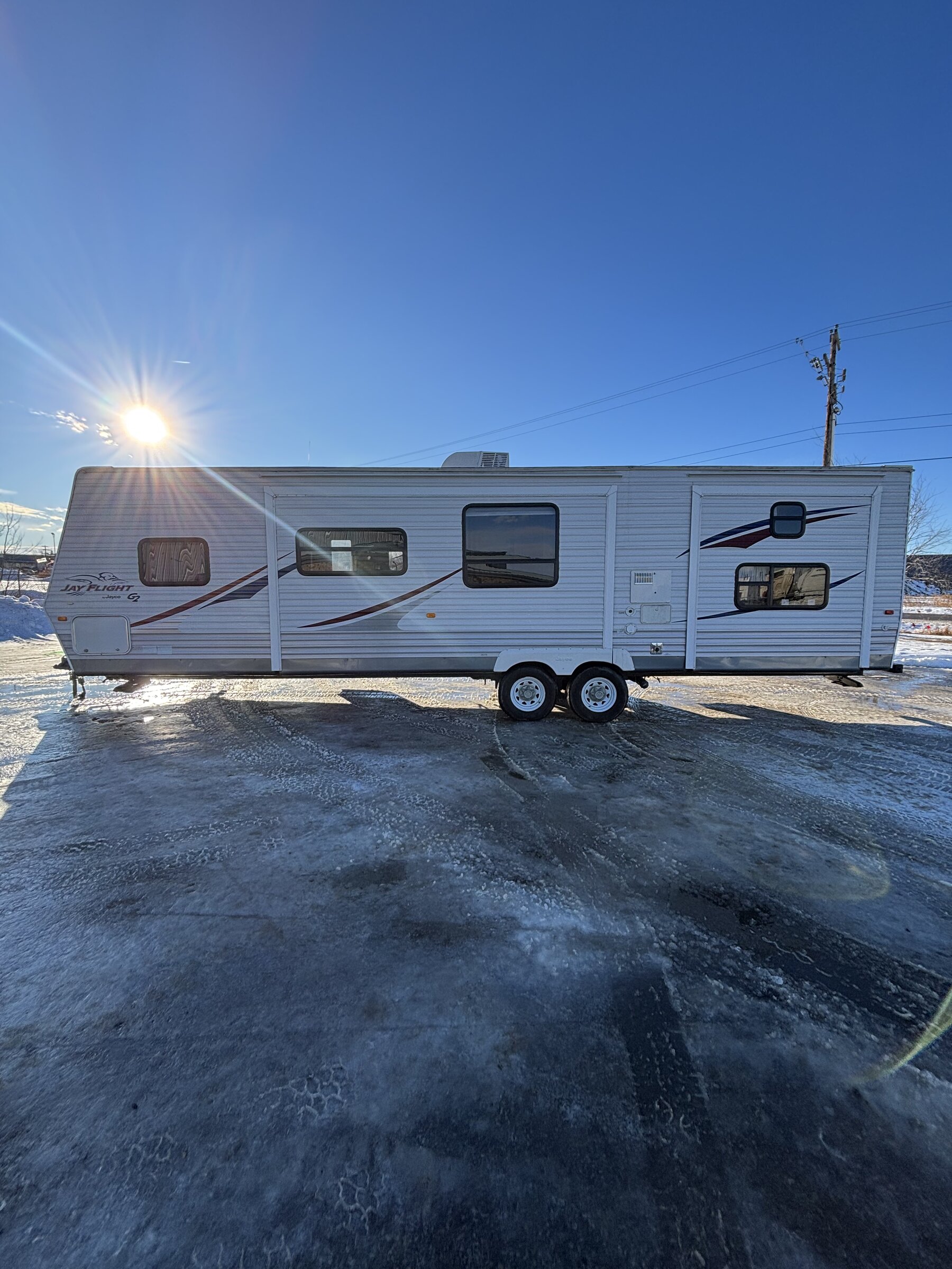 08RV0775 009