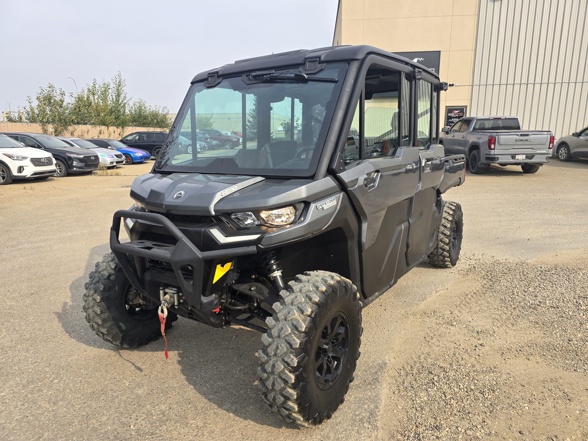 2023 Can-Am Defender HD10 Max Limited - Image 2